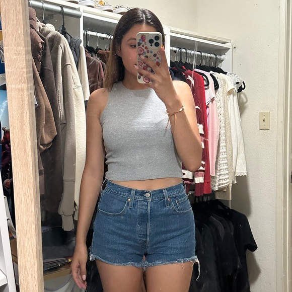 Levi’s 501 Jean shorts - Picture 1 of 5